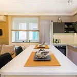 Chicolata Luxury * Split